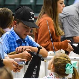 Meet your Posher, Chase